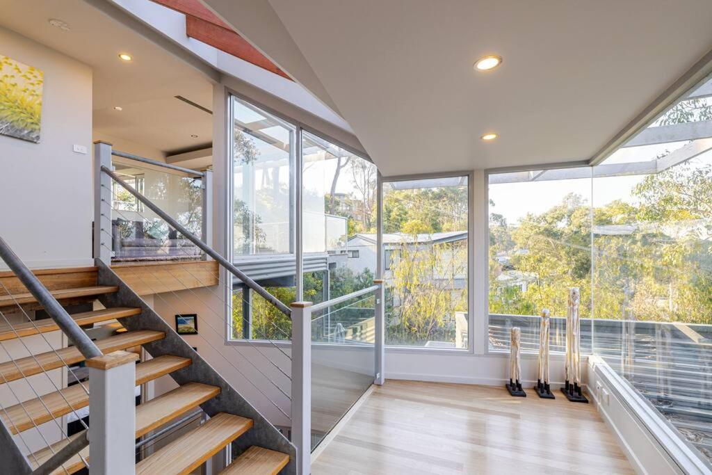 Lorne Luxury