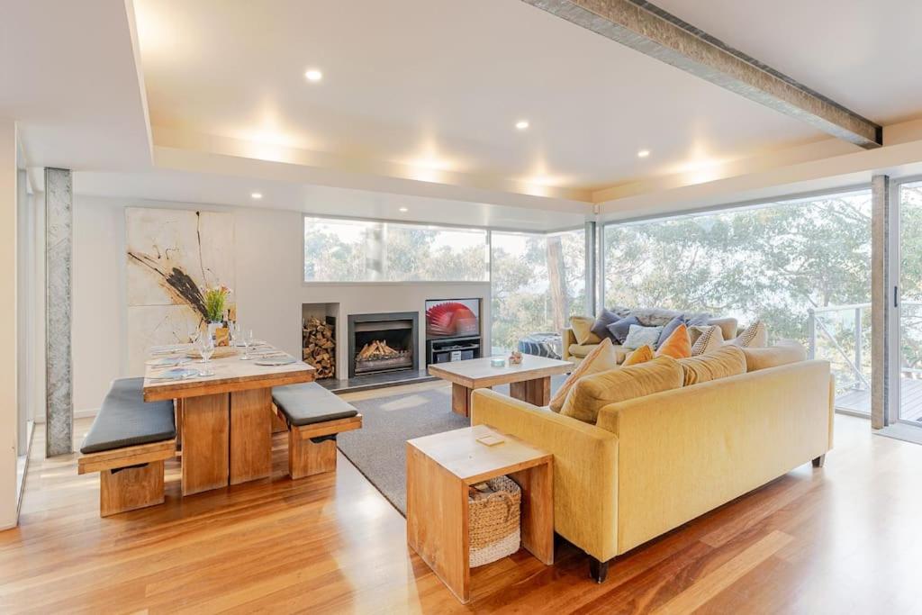 Lorne Luxury