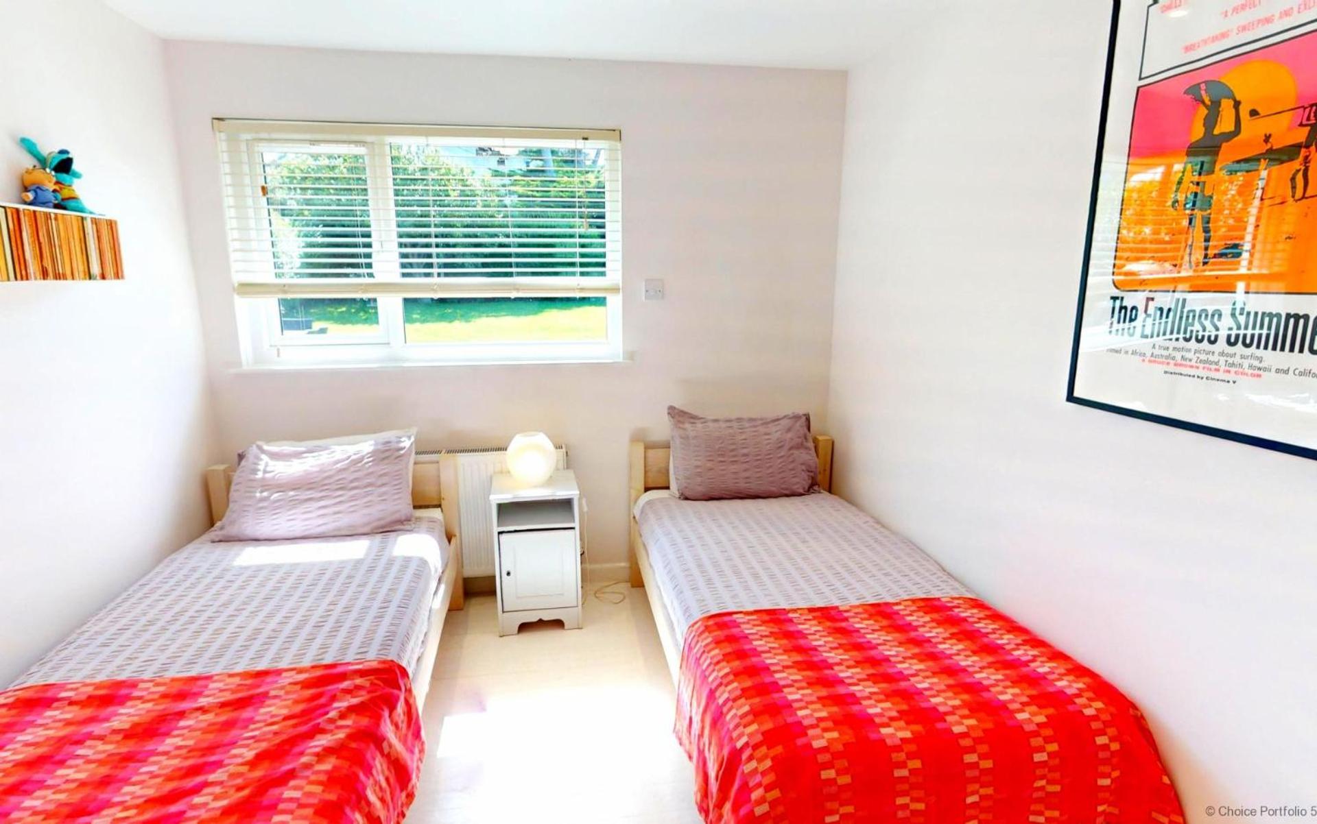 CROYDE MARRAM 5 Bedrooms view 2