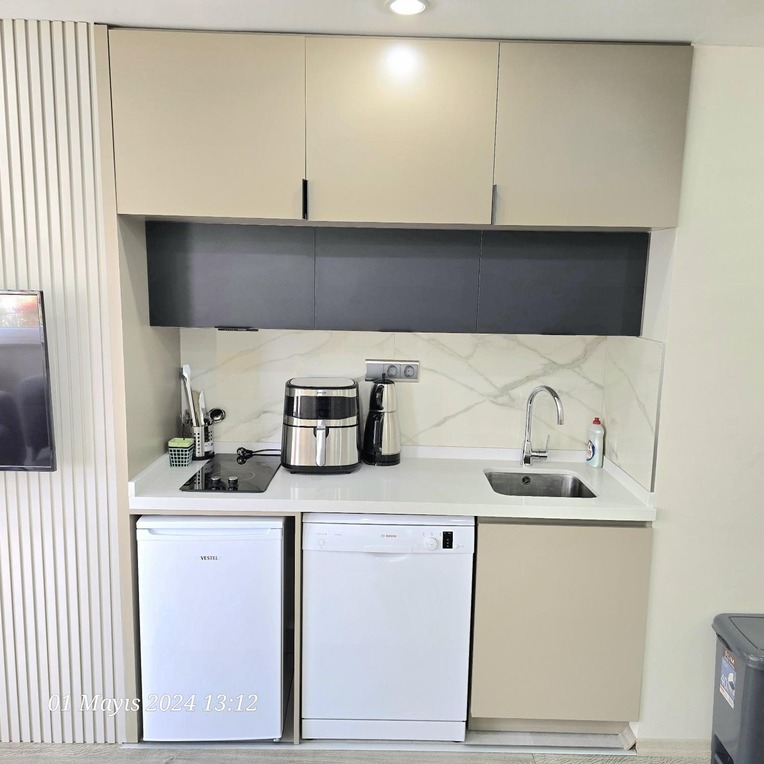 River Park Residence Lara - Image 33