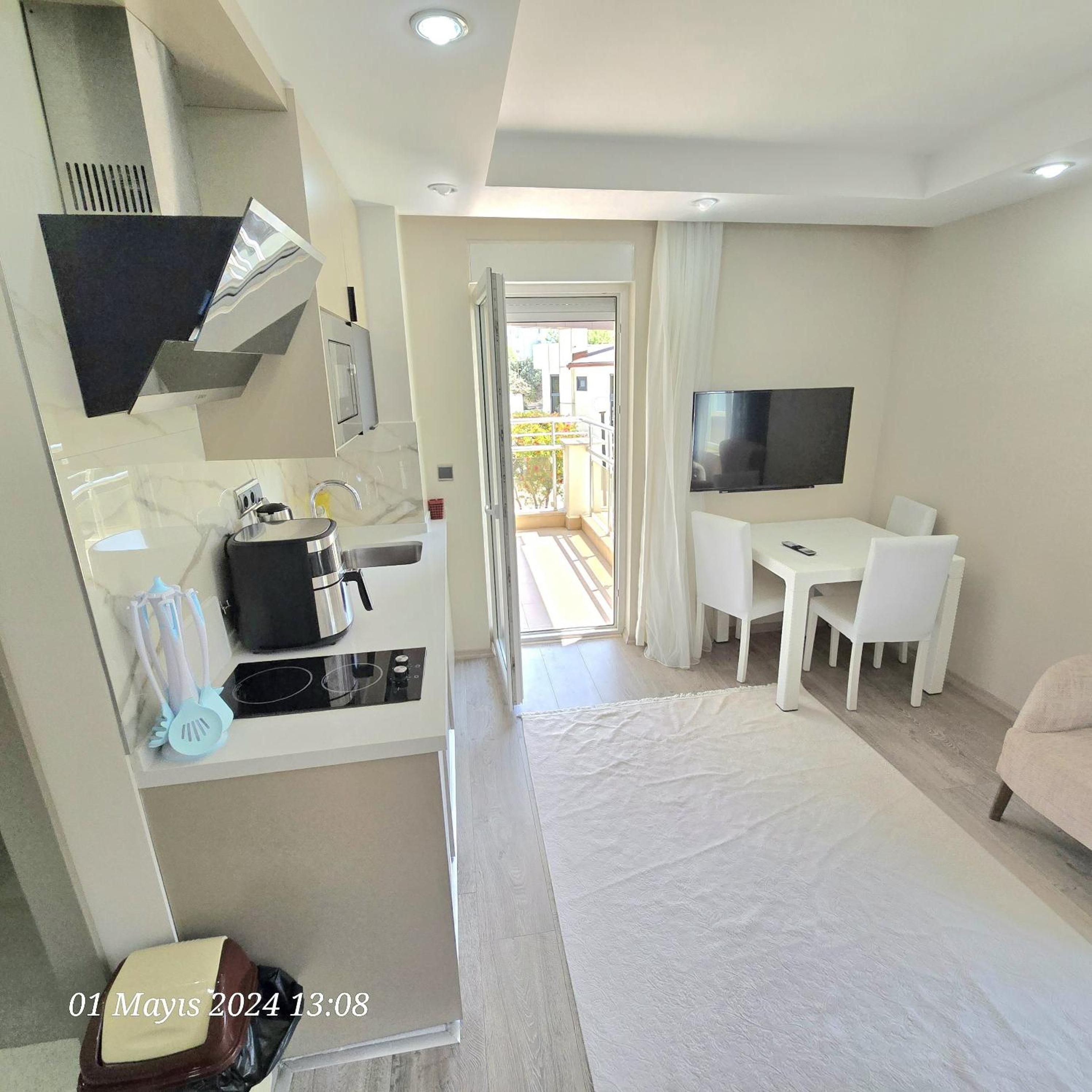 River Park Residence Lara - Image 34