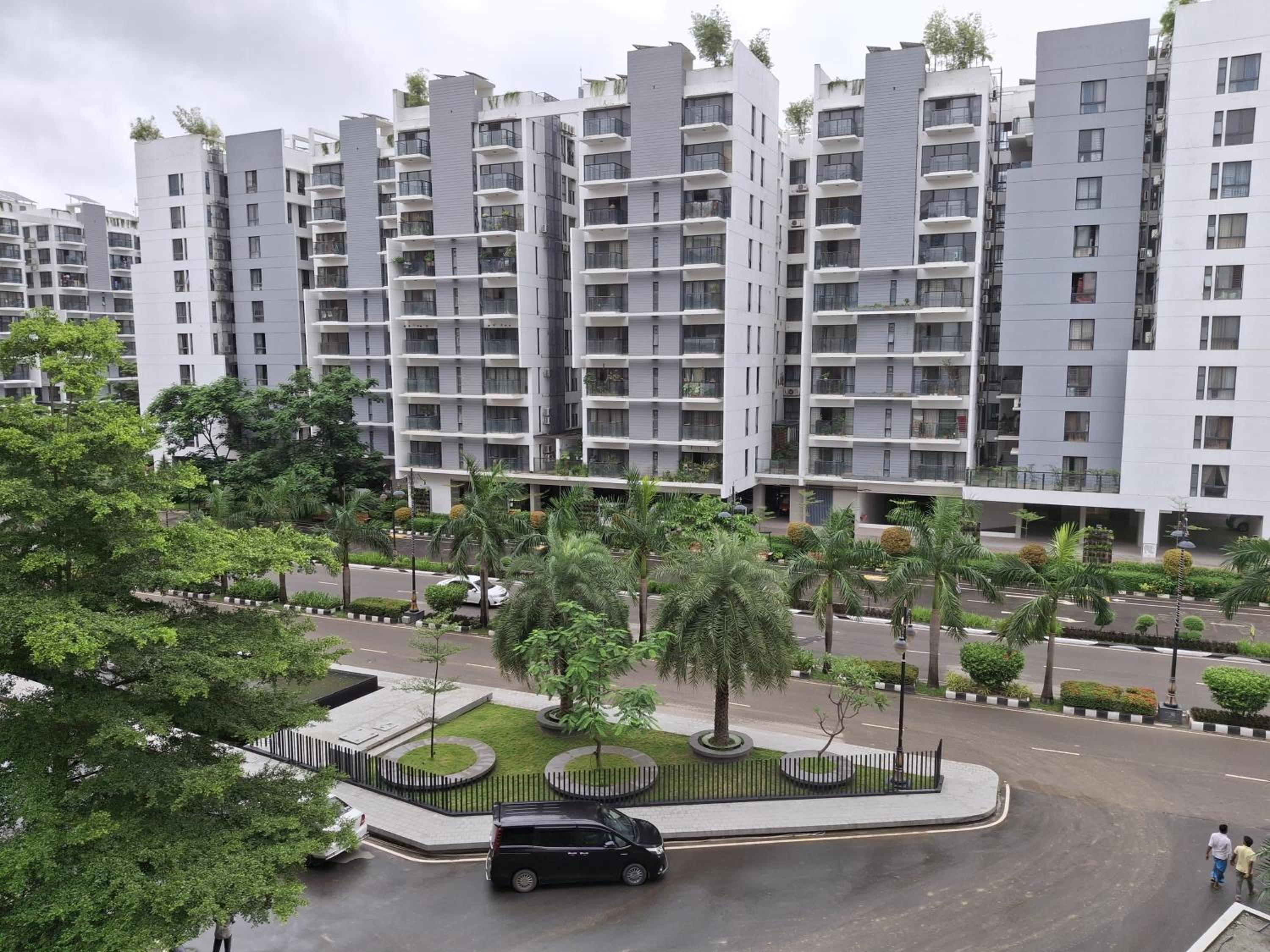 Premium Luxury Apartment with 24 Hour Security, near Dhaka International Airport