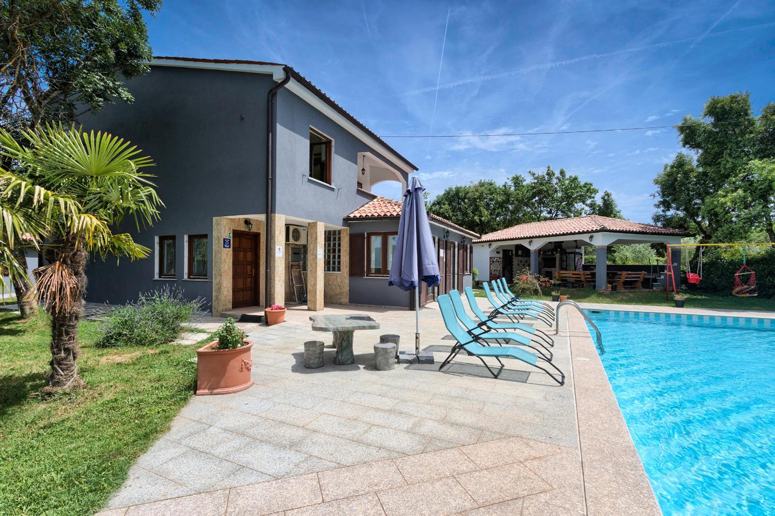 Villa Pula