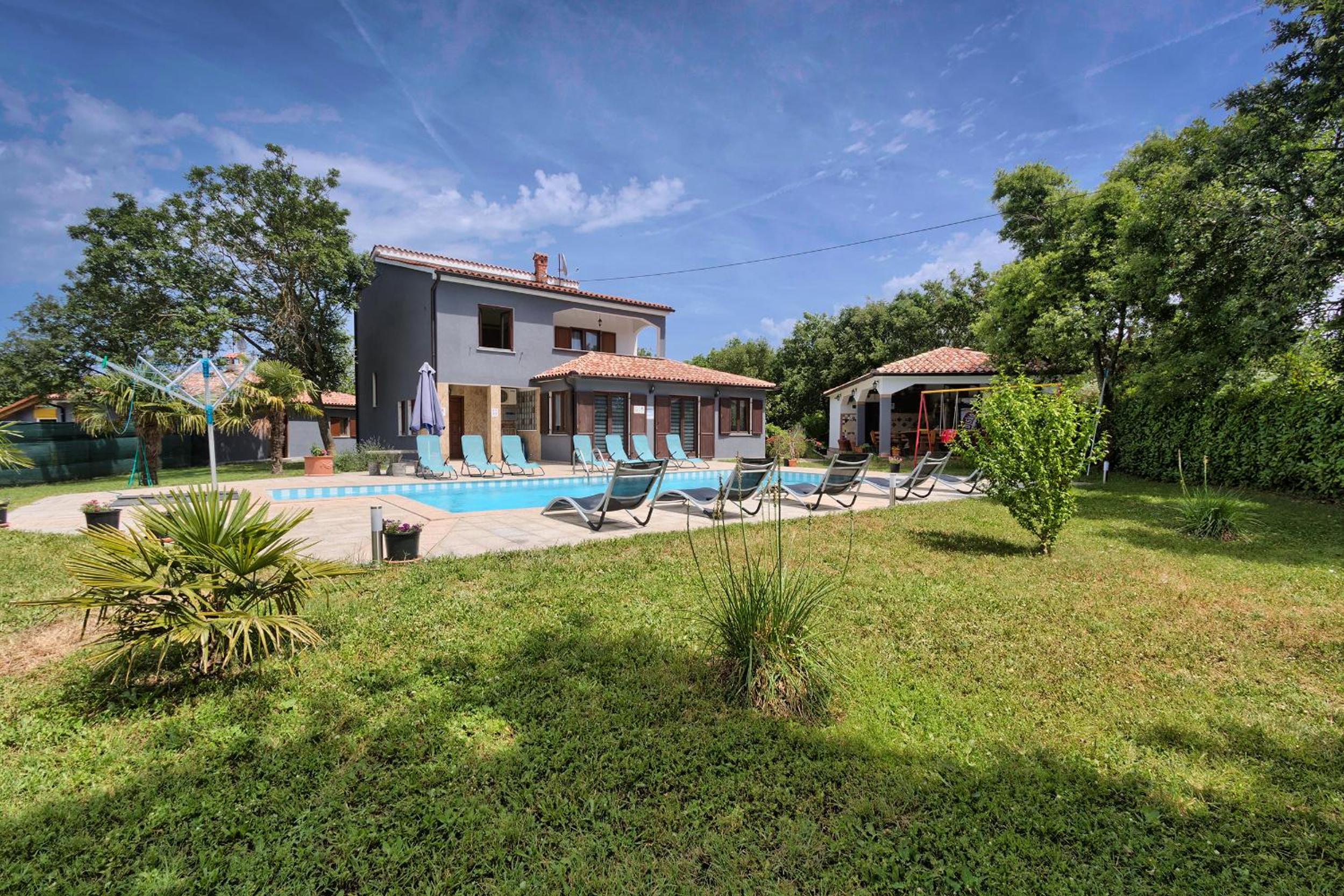 Villa Pula