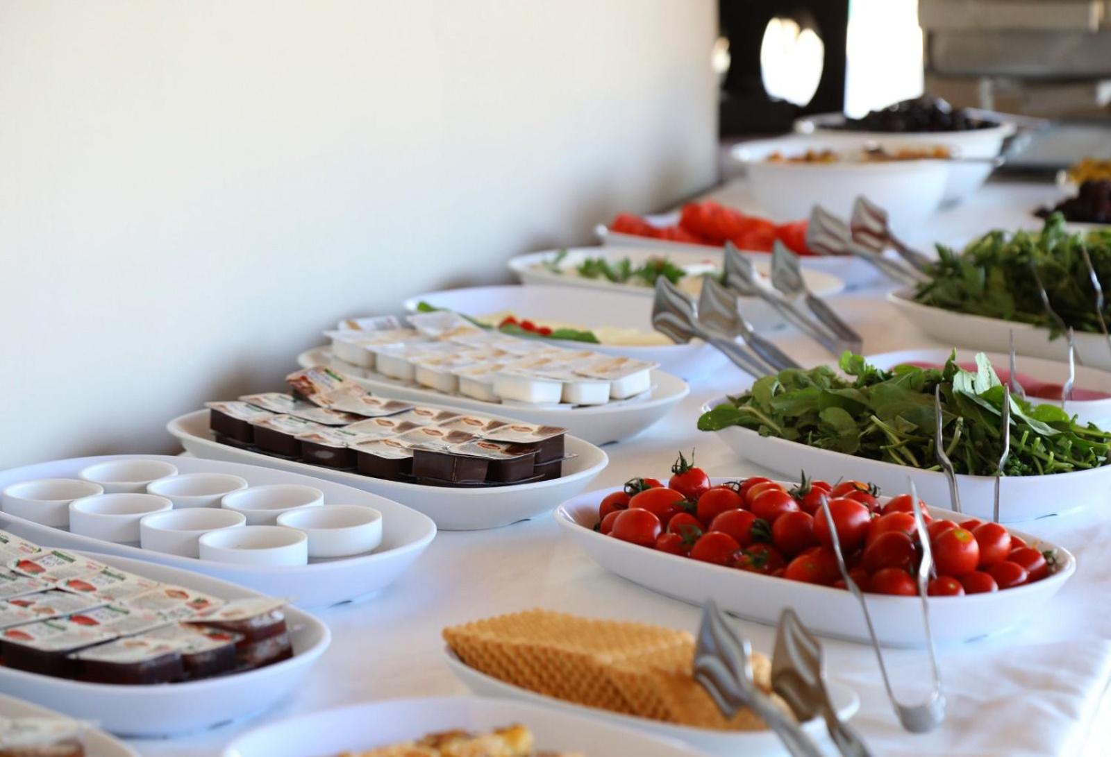 Grand Faik Hotel - Image 9