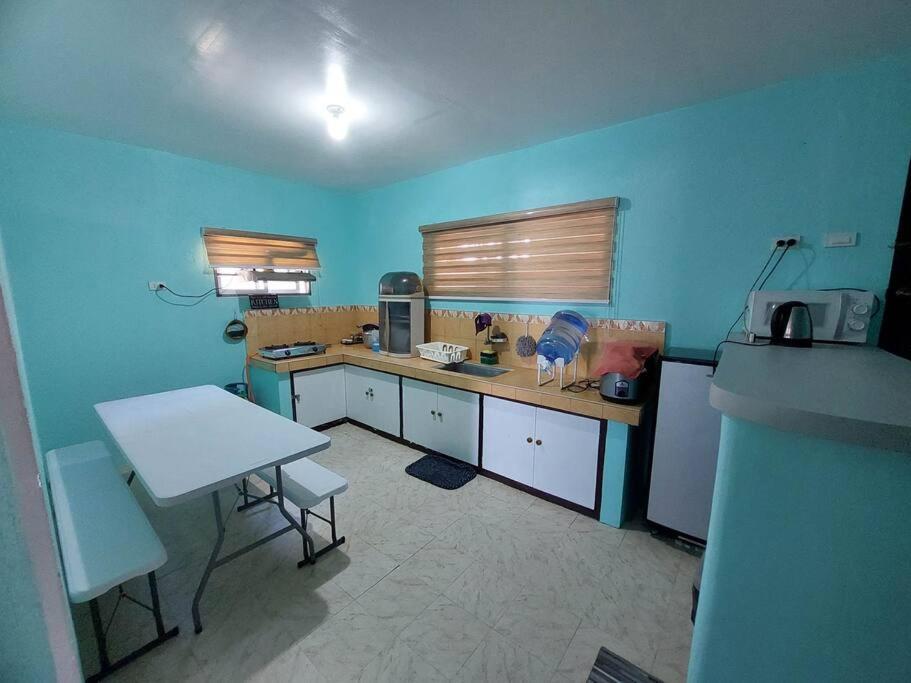 Chavez Transient House Tagaytay
