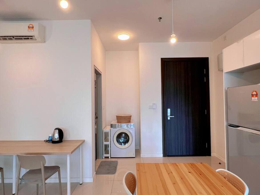 HighParkSuites Studio 3PX, Near Paradigm Mall & LRT KelanaJaya photo 5