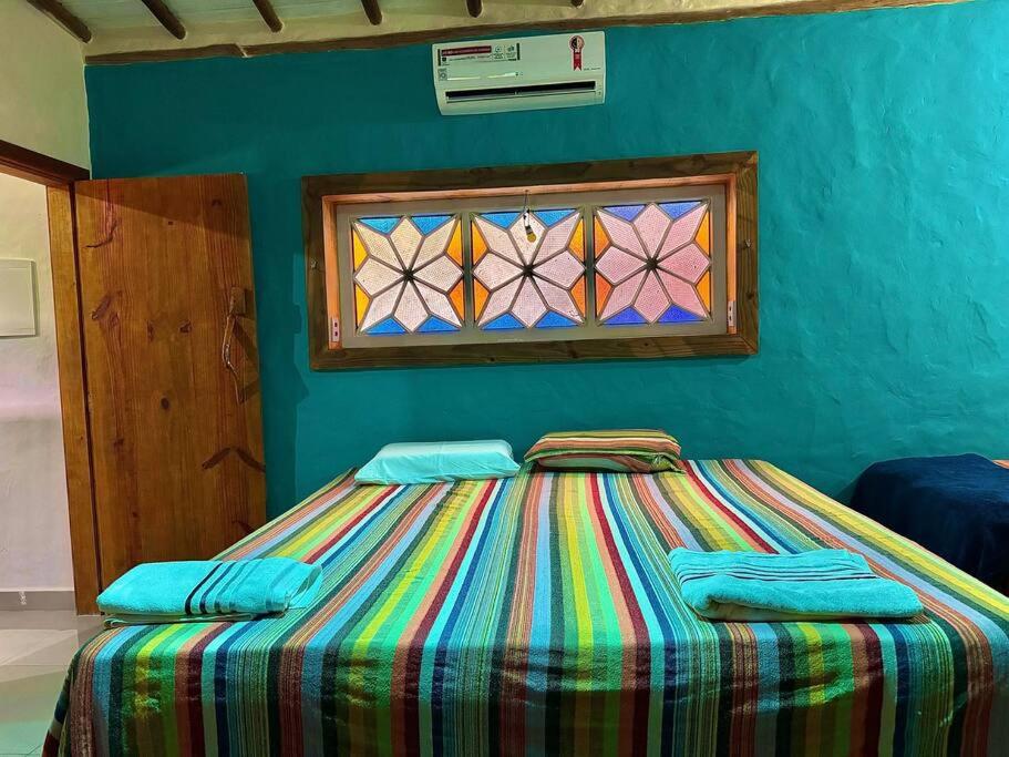 Chalé com 2 Suítes Piscina e Quadra de Vôlei