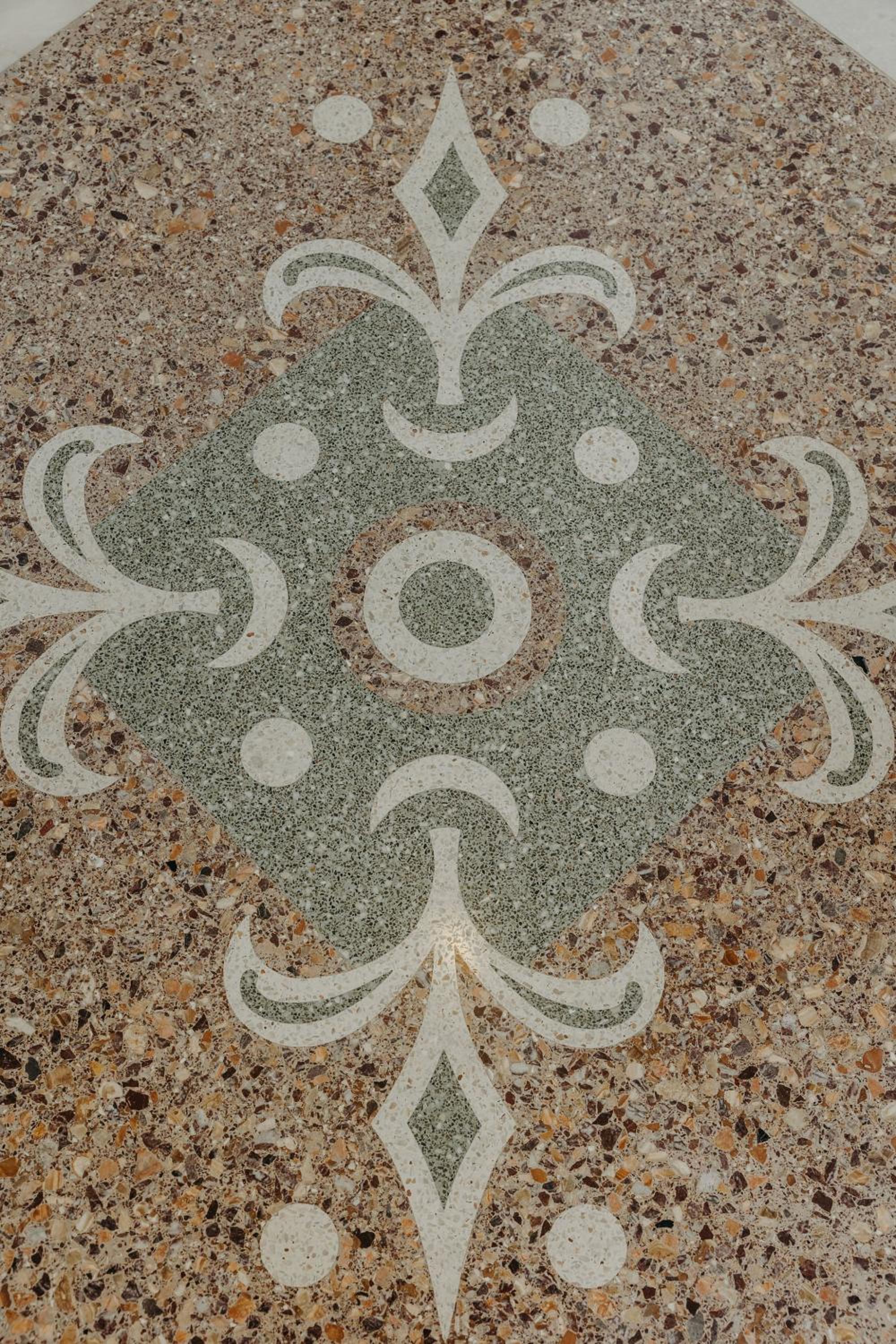Katsipi Suite
