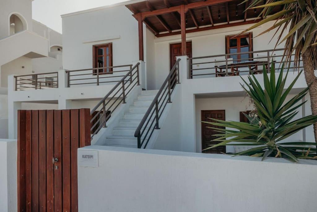 Katsipi Suite