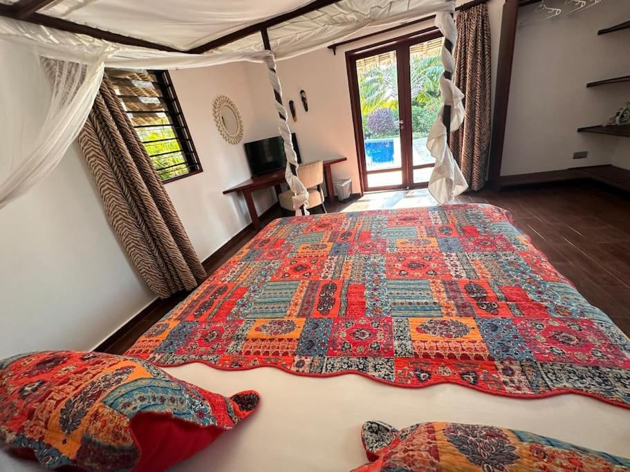 Villa Leeven mit privatem Pool am Diani Beach