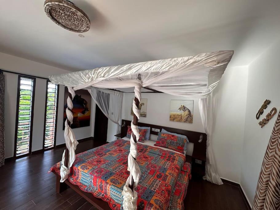Villa Leeven mit privatem Pool am Diani Beach