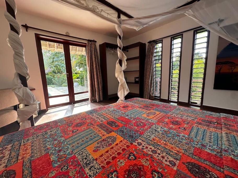 Villa Leeven mit privatem Pool am Diani Beach