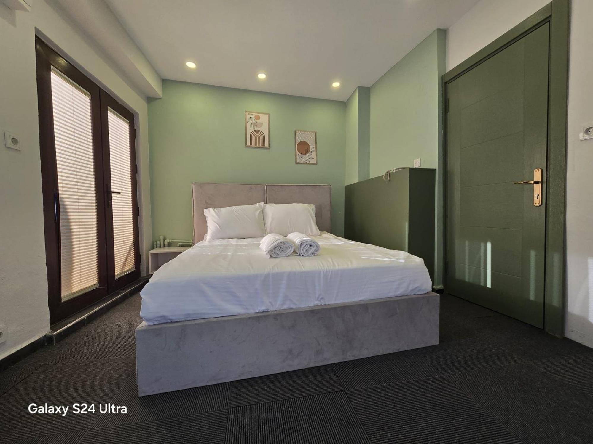 Grand Rafinn Boutique Hotel - Image 10