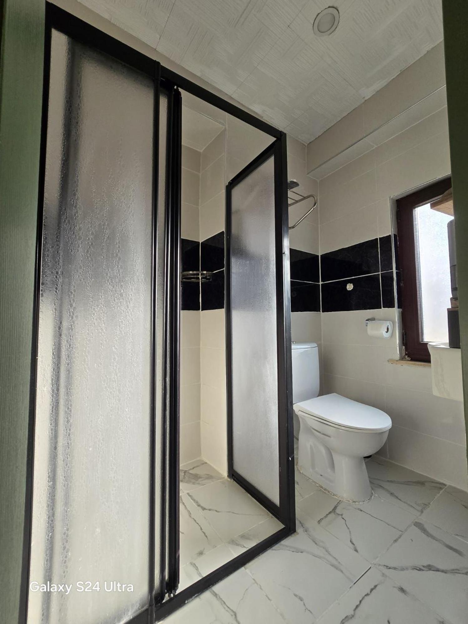 Grand Rafinn Boutique Hotel - Image 13