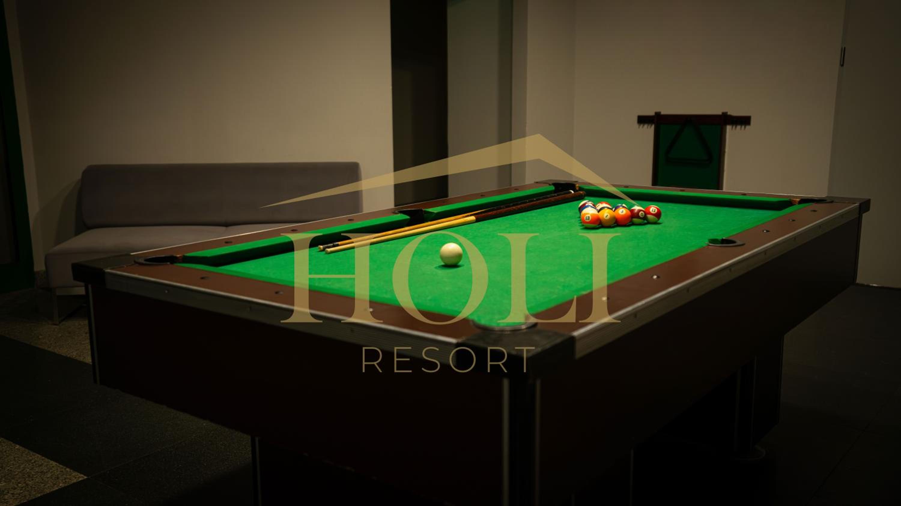 Holi Resort