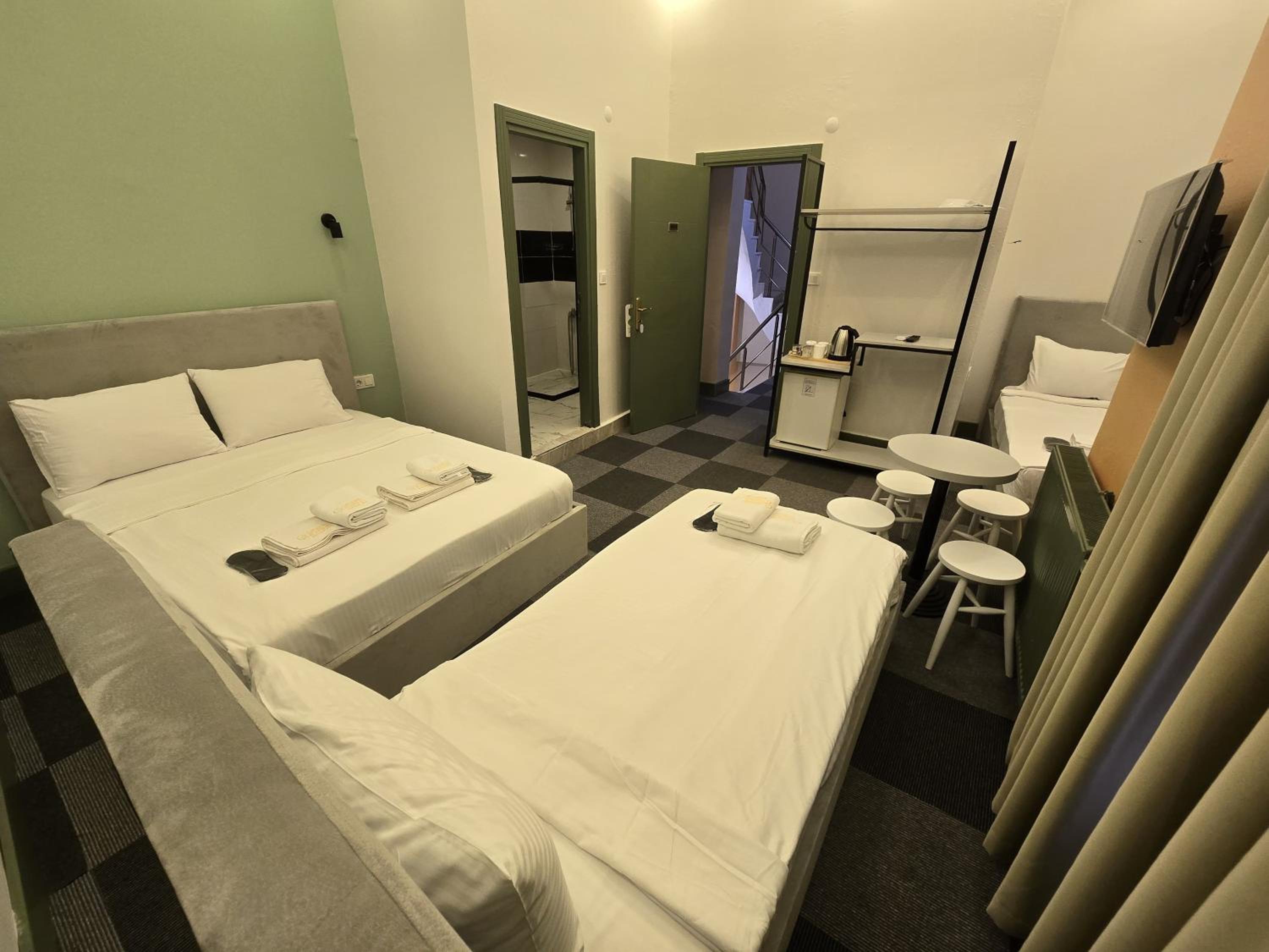 Grand Rafinn Boutique Hotel - Image 19