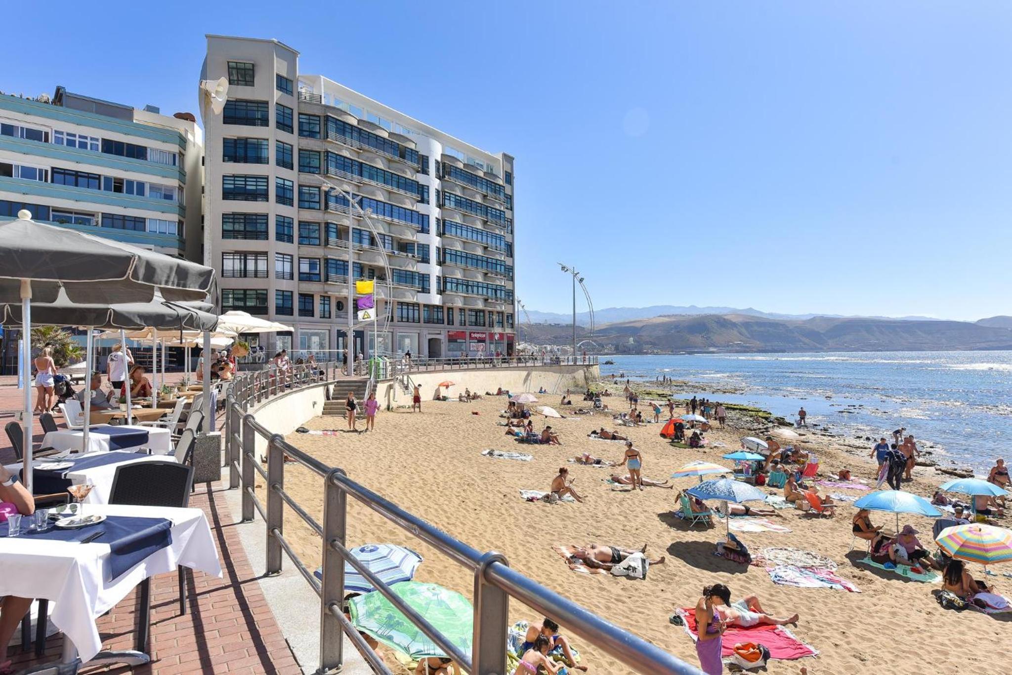 Maisha Beach Canteras by VillaGranCanaria