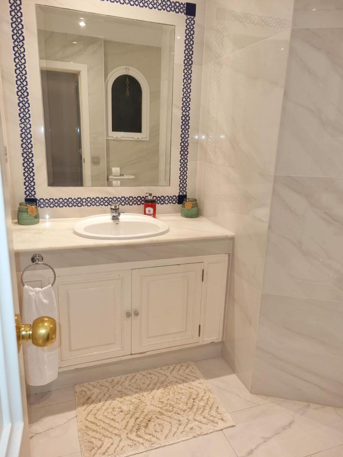 Marbella Vacations - villa bahia banus - Property Image 29