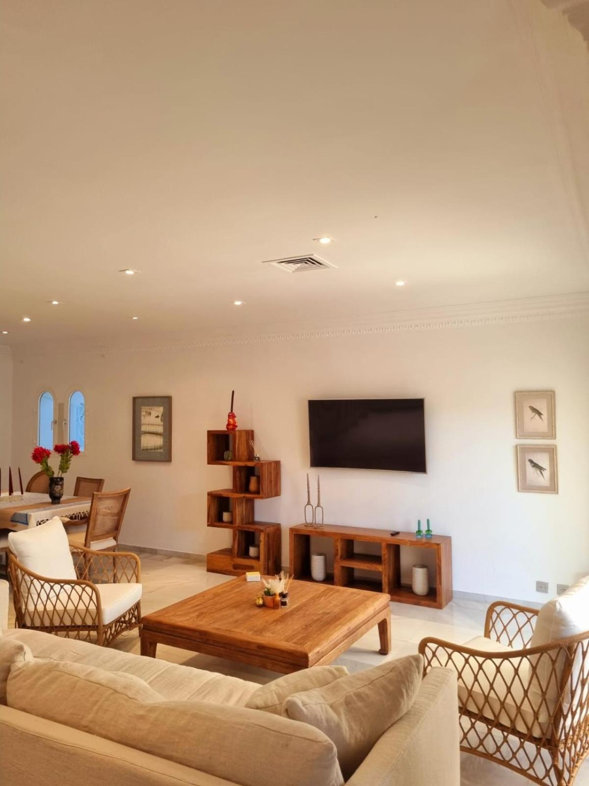 Marbella Vacations - villa bahia banus - Property Image 39