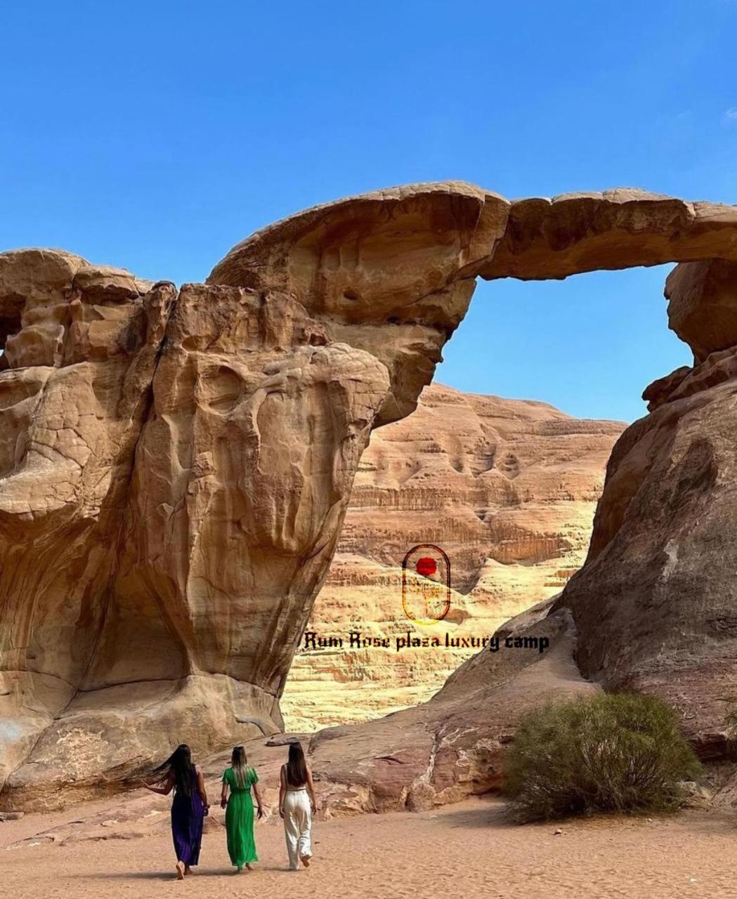 RUM MARS VALLEY BUBBLE lUXURY CAMP