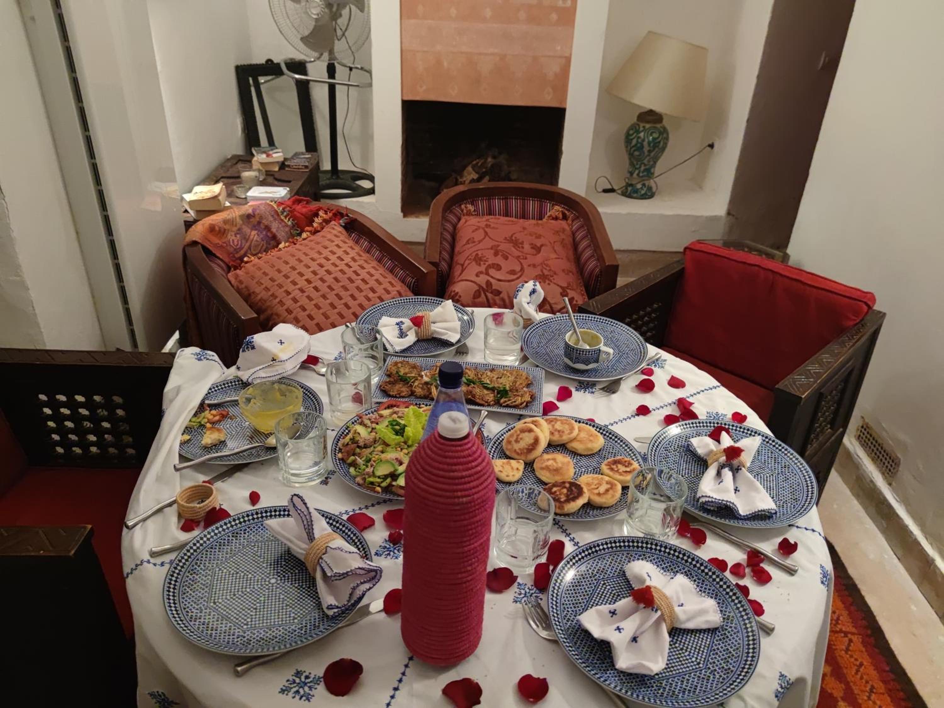 dining