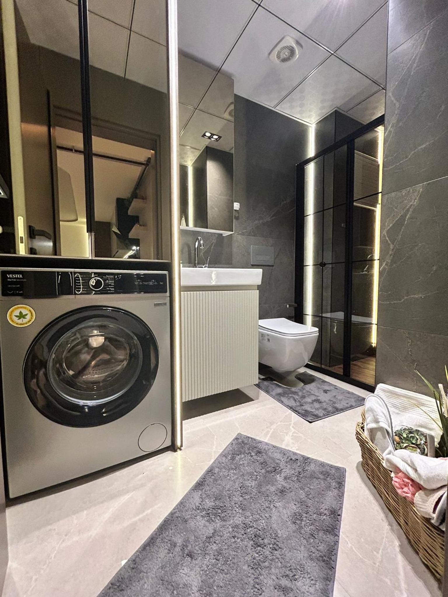Grand Diker Port Residence