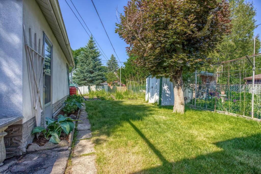 Guelph Vacations - New 2 bedroom basement apartment - Property Image 2