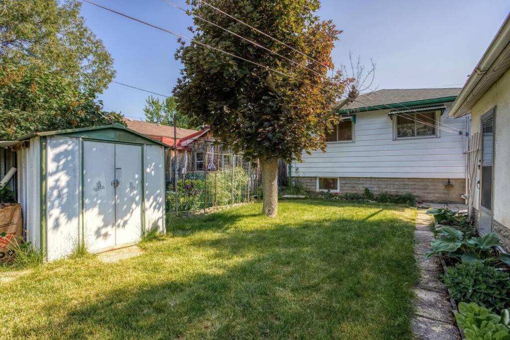 Guelph Vacations - New 2 bedroom basement apartment - Property Image 10