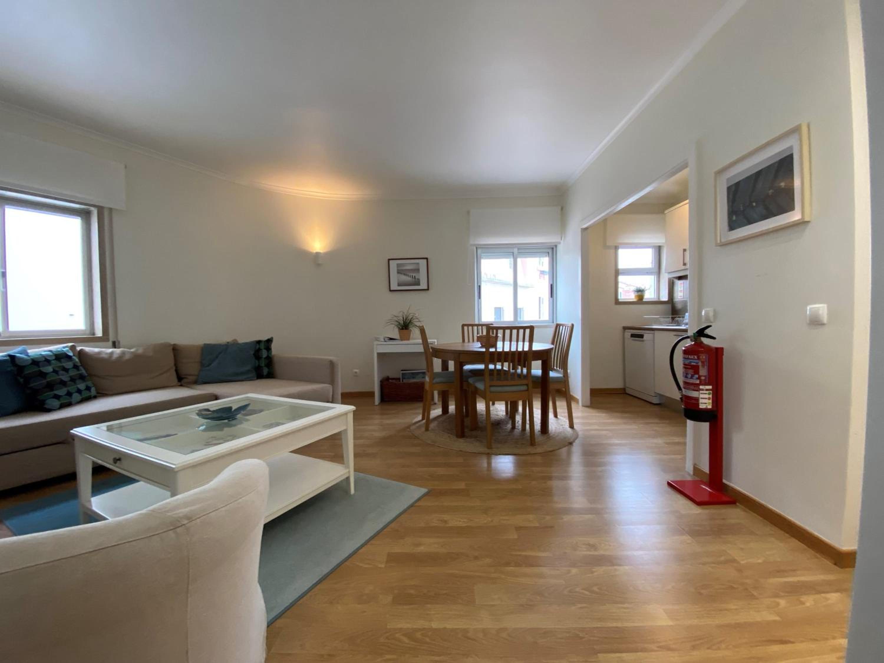 Rainha - Holiday Rental in Cascais Centre view 3