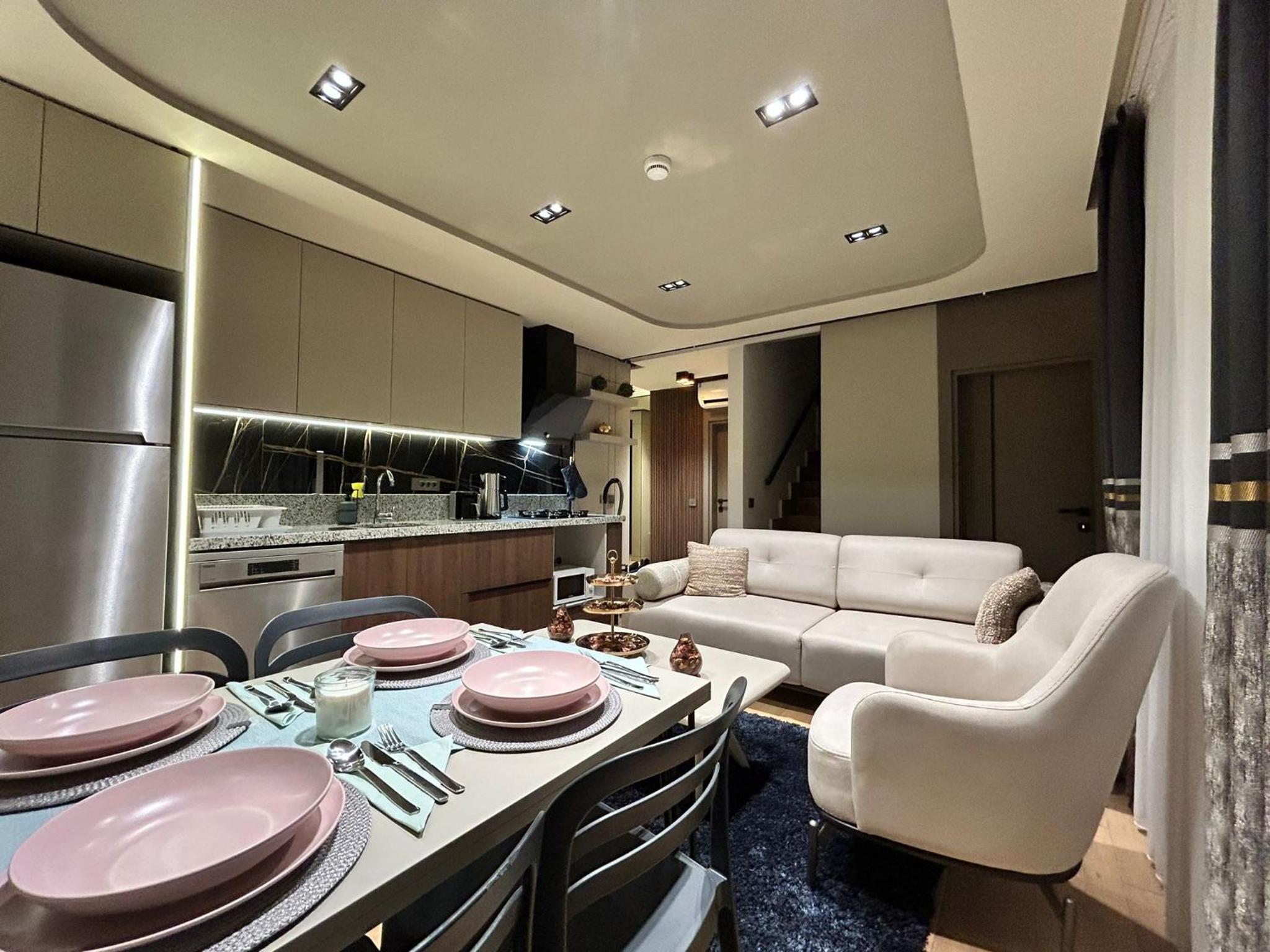 Grand Diker Port Residence