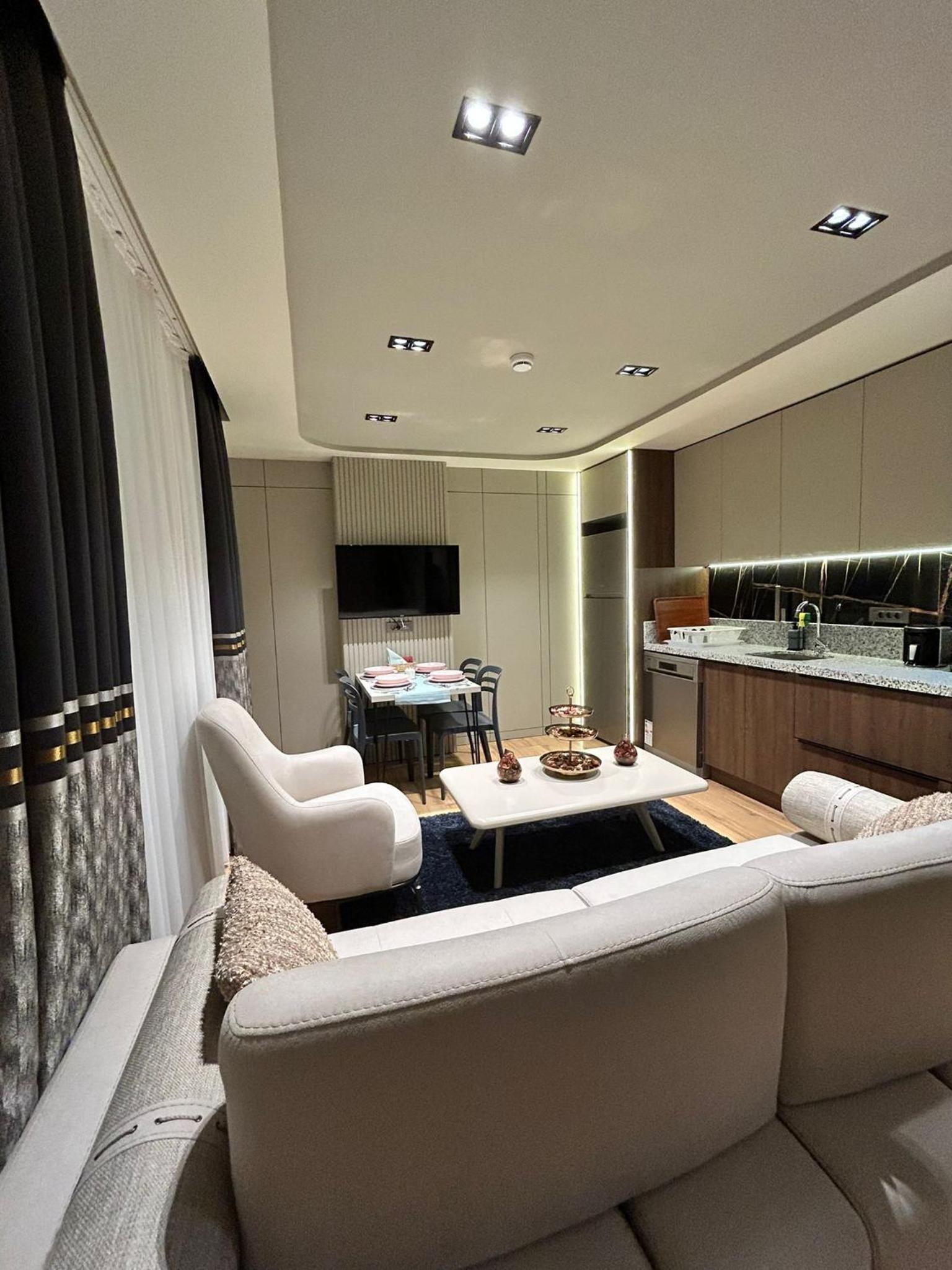 Grand Diker Port Residence