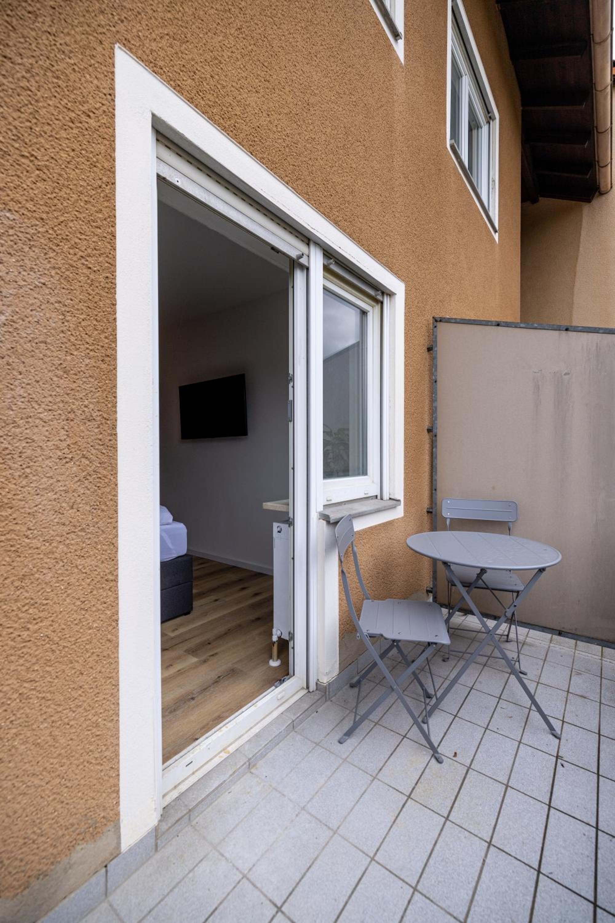 Kleines Apartment mit Balkon