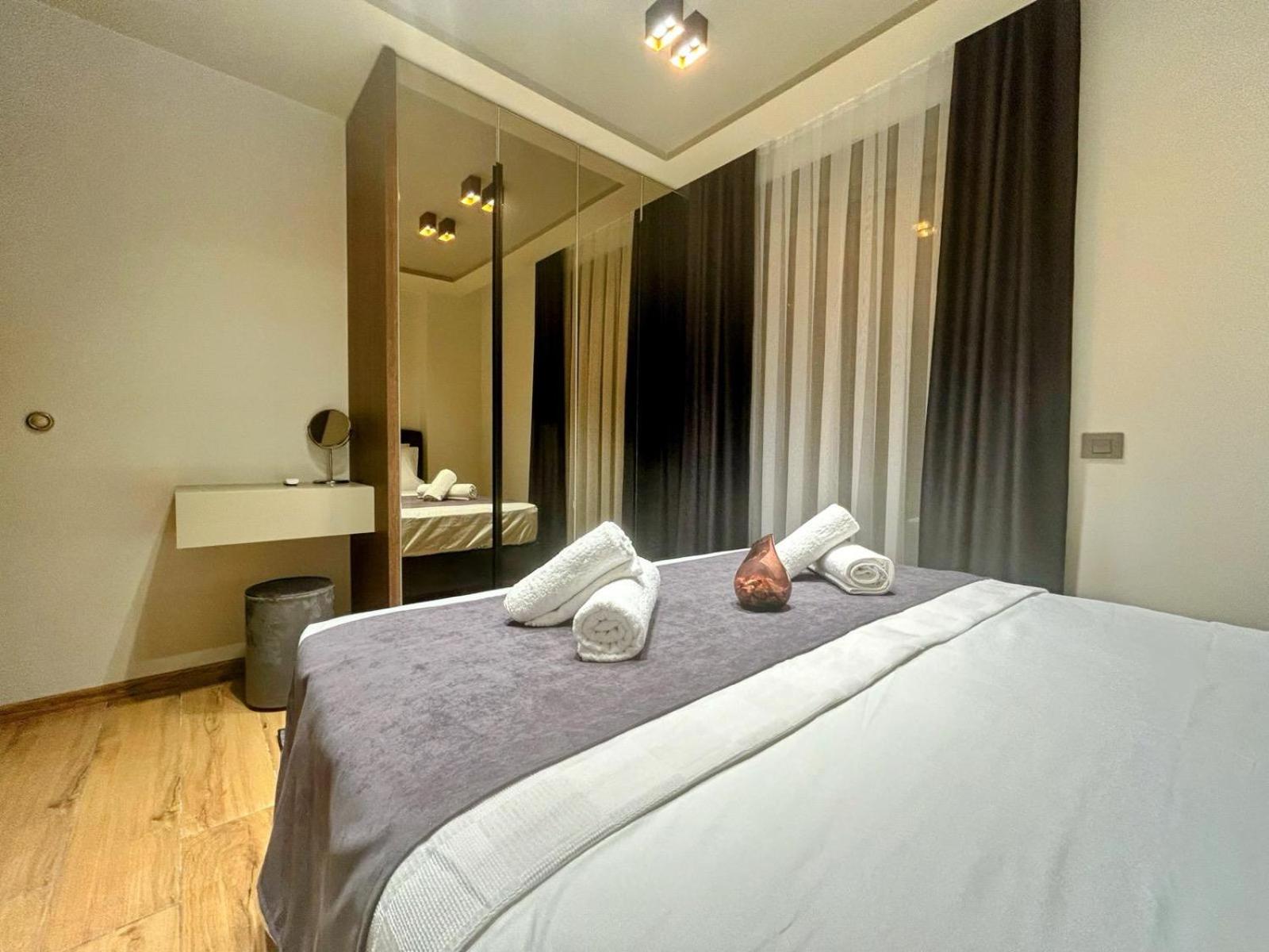 Grand Diker Port Residence