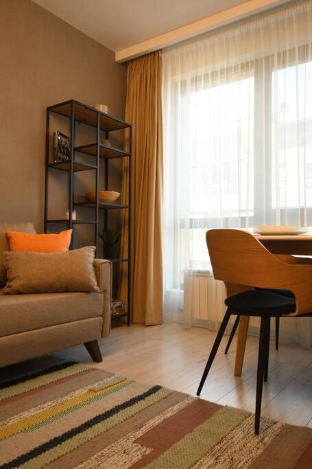 MNB Loft's