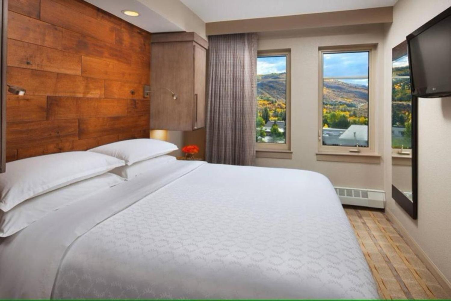 Enjoy the Vail Valley in this 2BD condo with resort amenities pool game room etc view 3