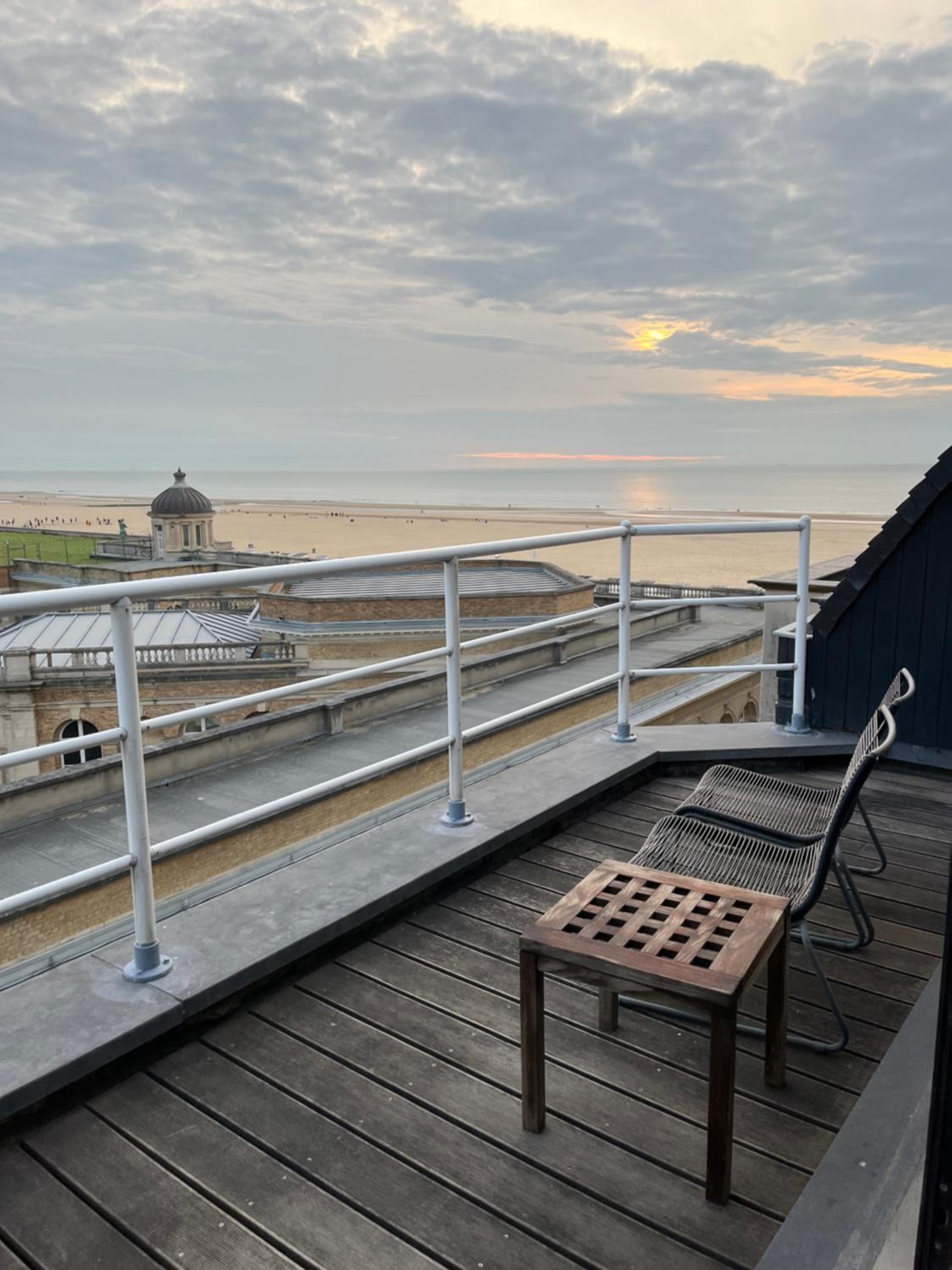 Penthouse de Vaughan -luxe appartement met zeezicht