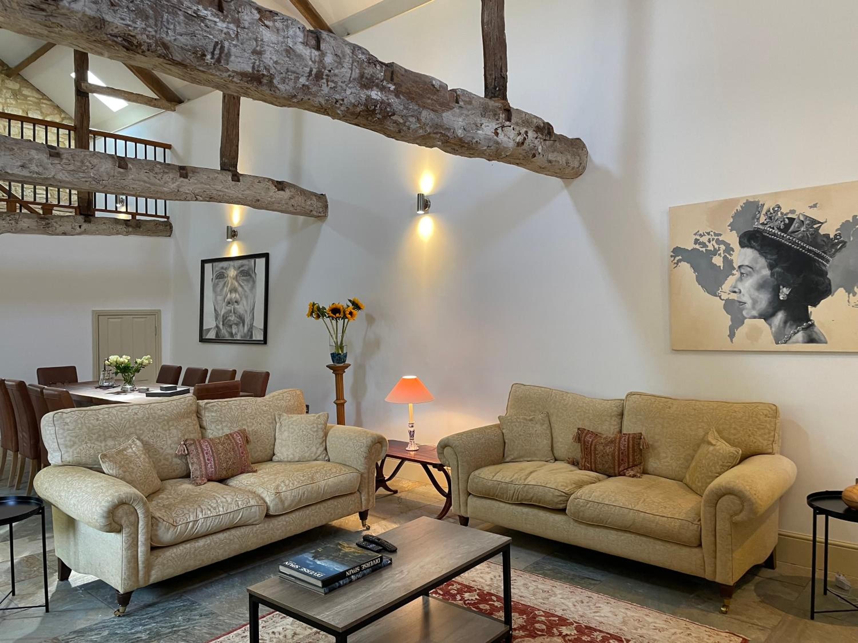 The Carriage House, Haversham near Milton Keynes view 3