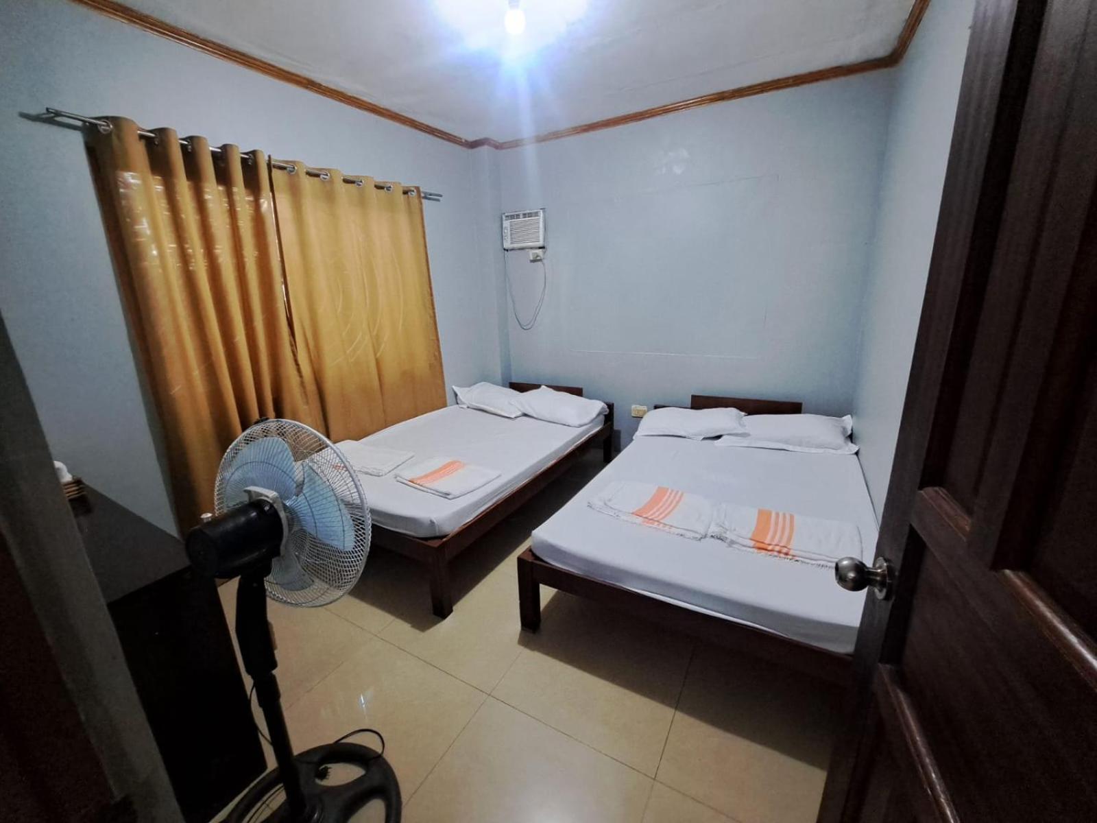 TheOrangeHouse - Vigan Villa