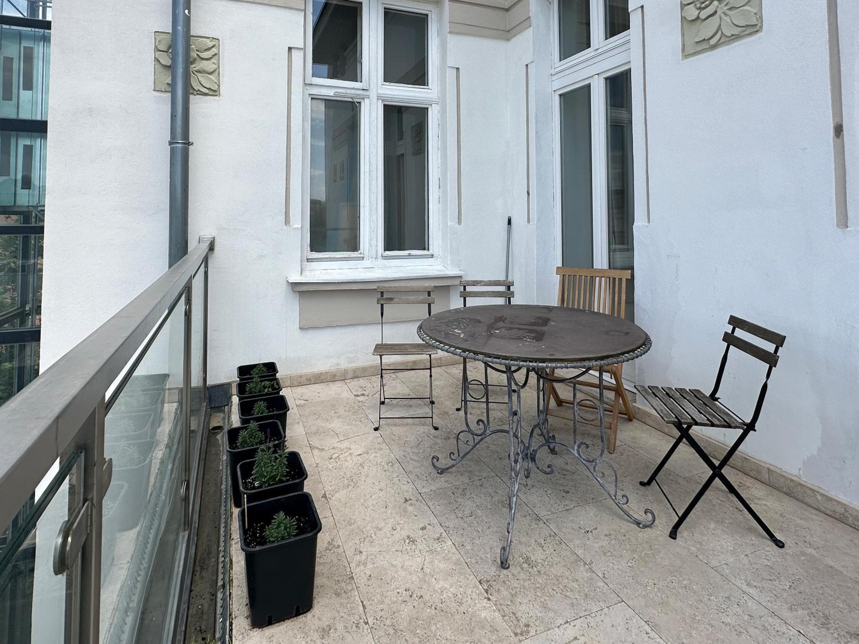 balance & terrace