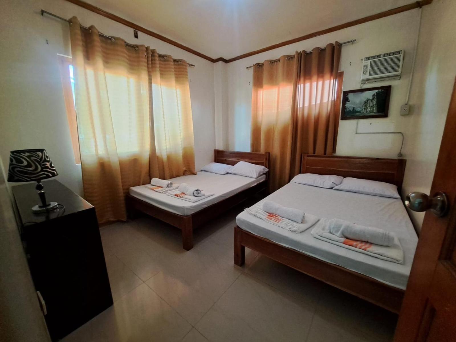TheOrangeHouse - Vigan Villa