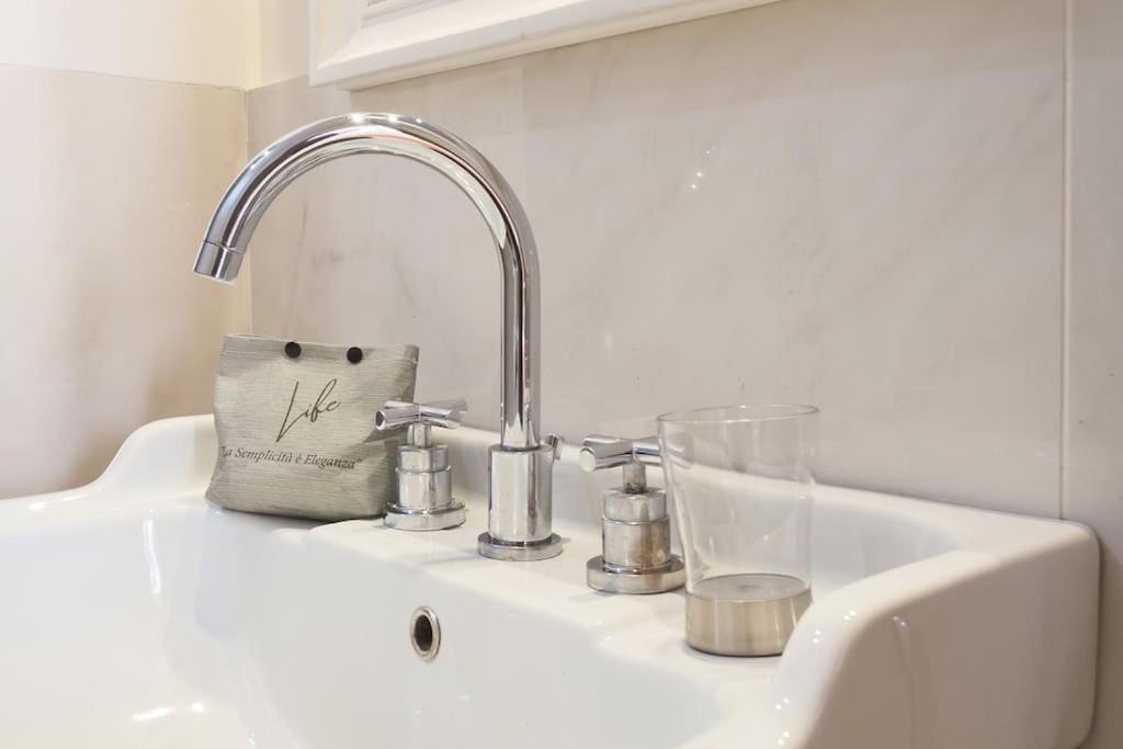 Contempora - Spacious One-Bedroom Apartment for 4 People - Castello Sforzesco