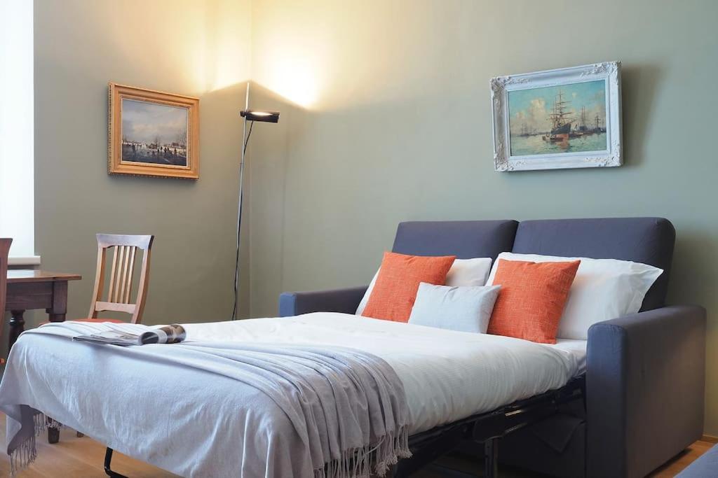 Contempora - Spacious One-Bedroom Apartment for 4 People - Castello Sforzesco