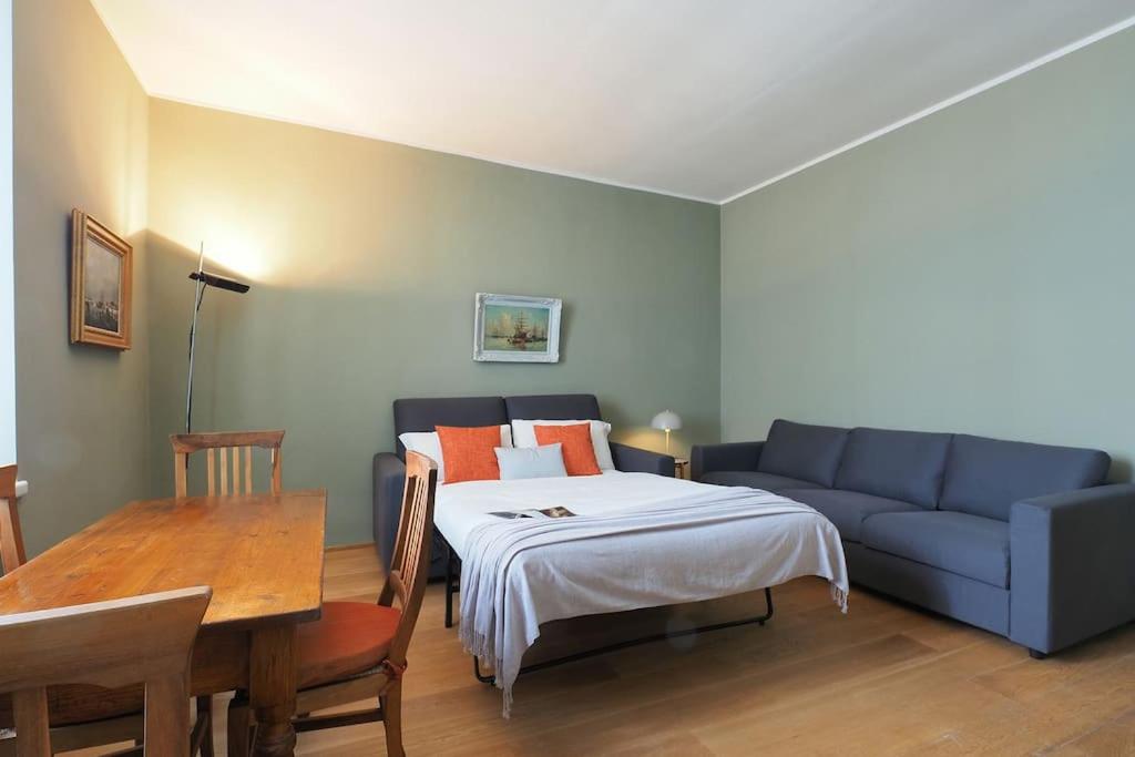Contempora - Spacious One-Bedroom Apartment for 4 People - Castello Sforzesco