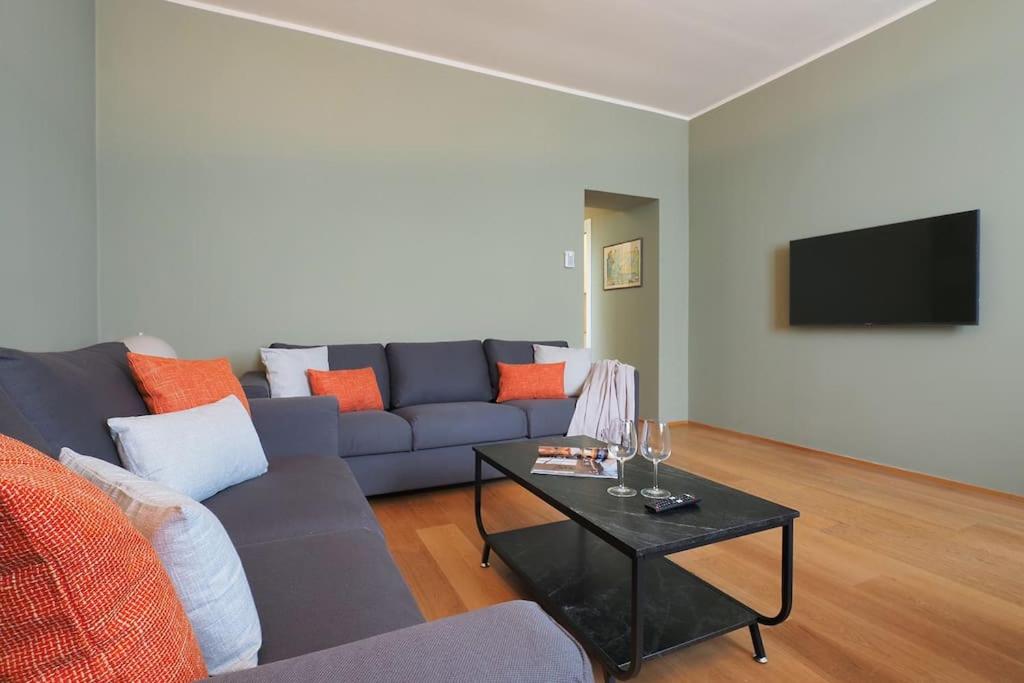 Contempora - Spacious One-Bedroom Apartment for 4 People - Castello Sforzesco