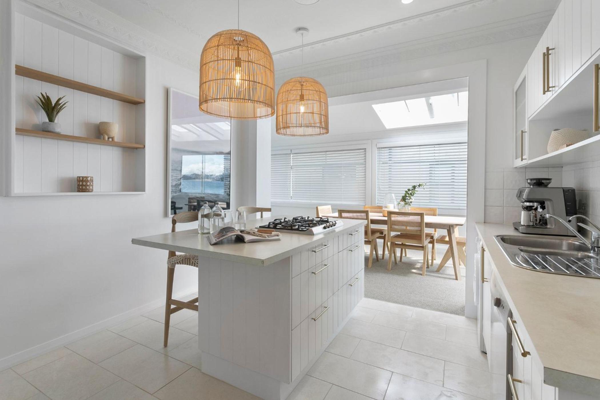 Luxury Manly Oceanfront Getaway