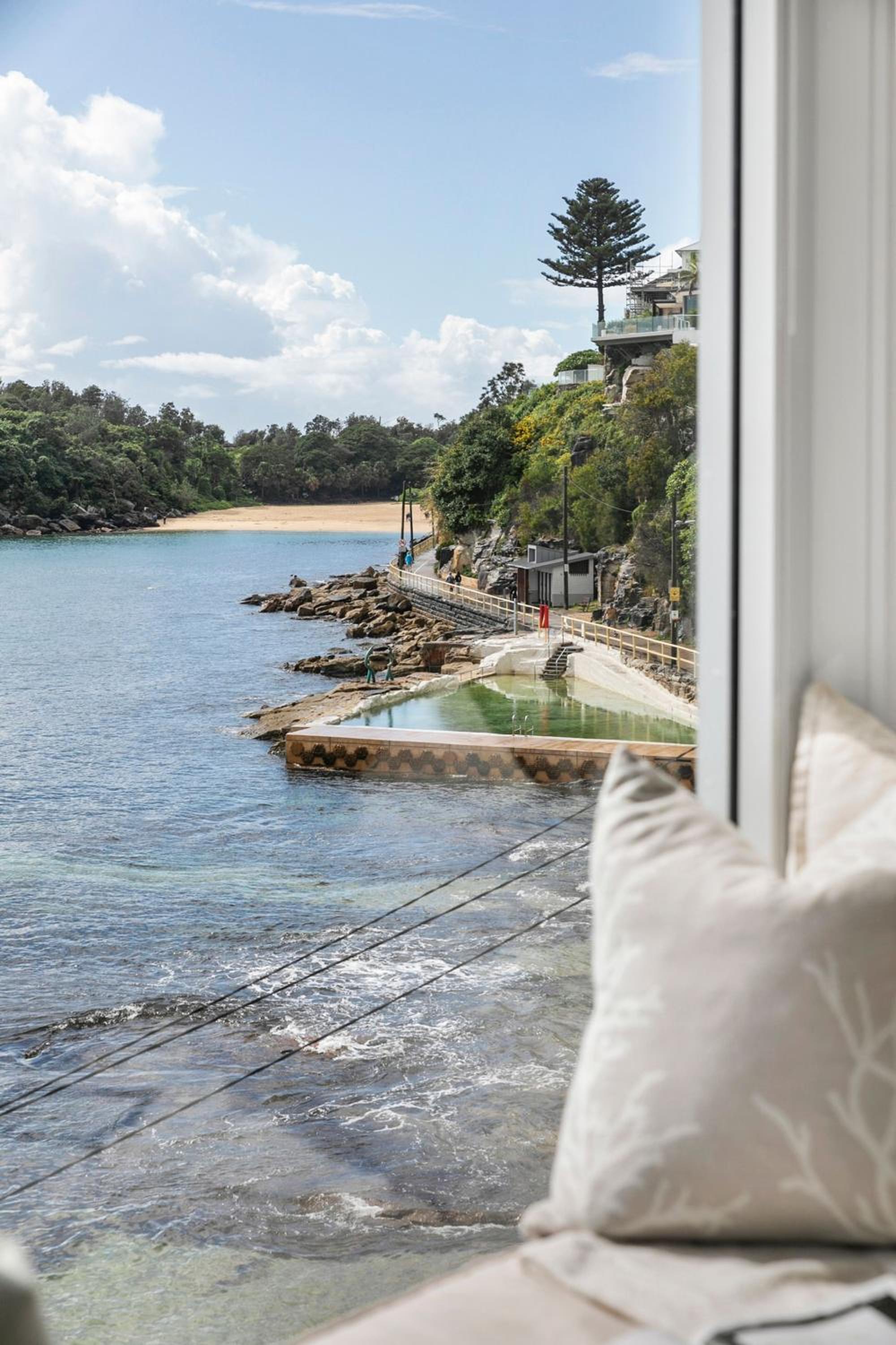 Luxury Manly Oceanfront Getaway