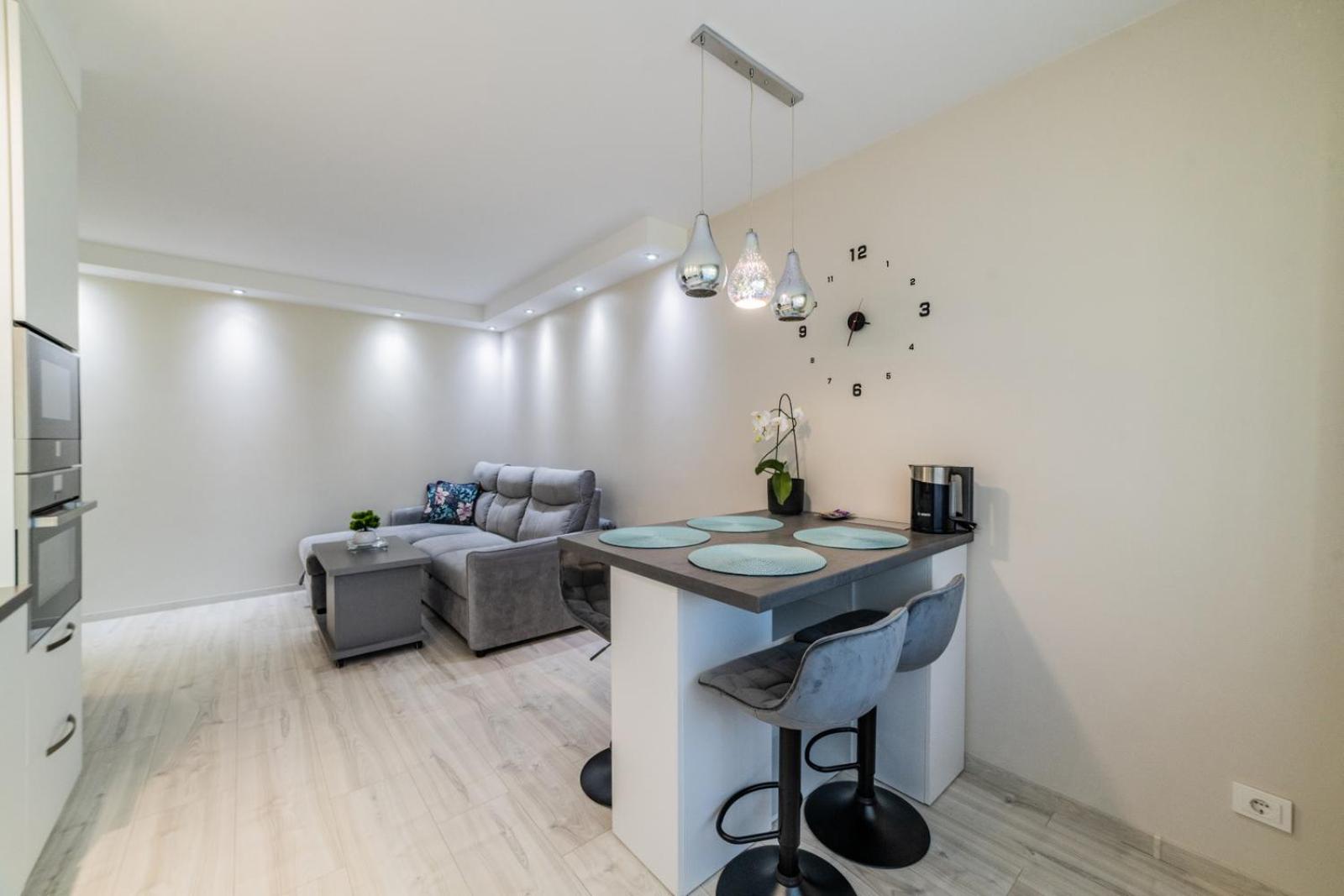 Amber Apartments