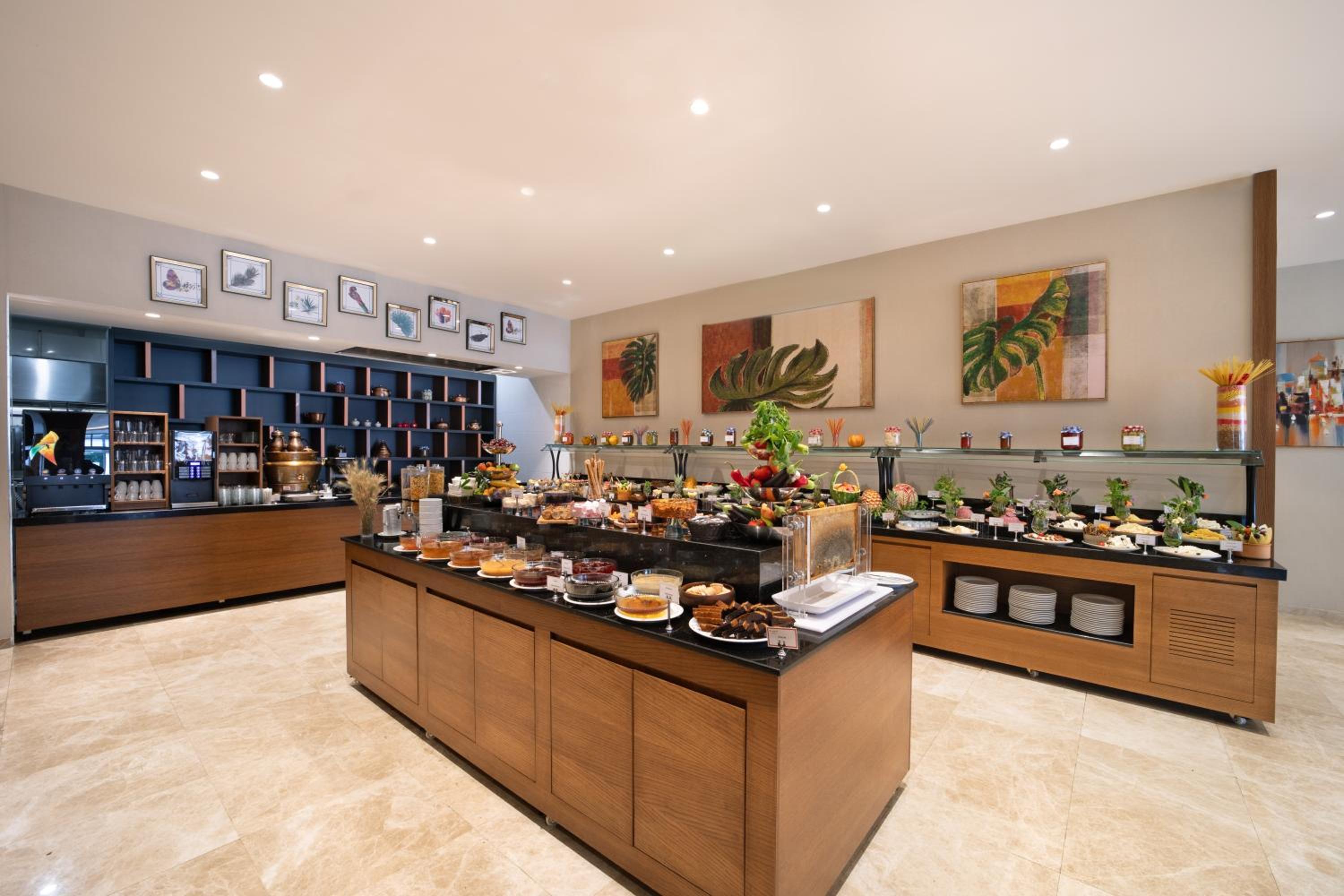 Ramada Plaza by Wyndham İstanbul Ataköy - Image 45