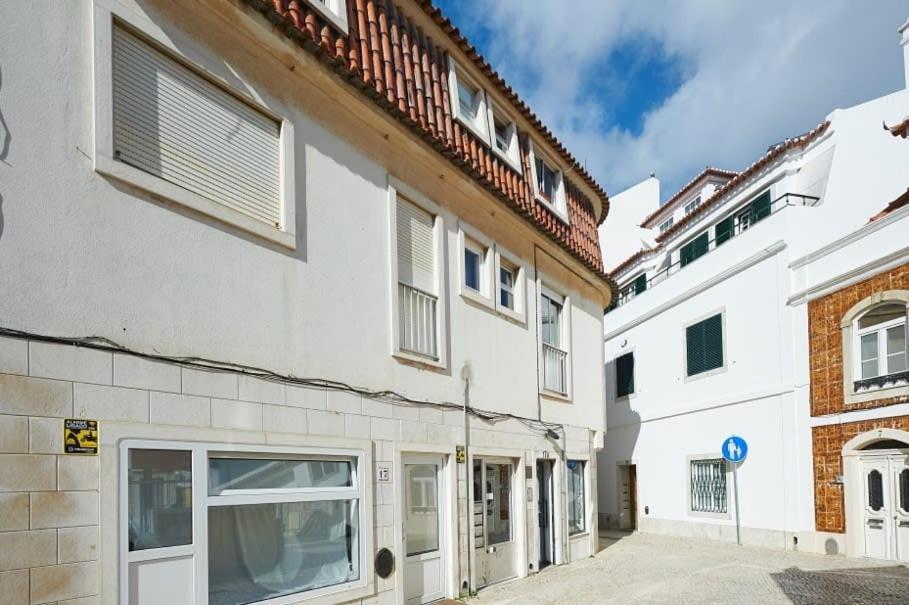 Rainha II Beach Apartment view 3
